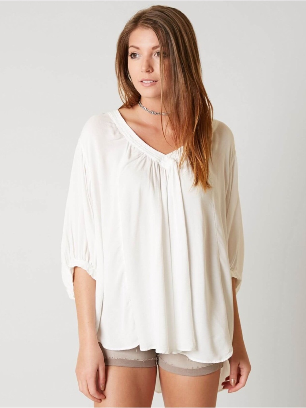 Free People Catch Me If You Can Top in Ivory White V-Neck Gathered Tunic XS